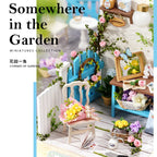 Mini DIY Dollhouse Kit